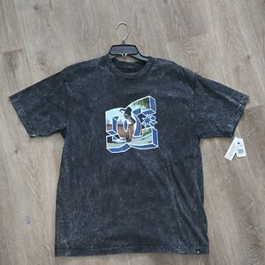 DC Men's Black Graphic T-Shirt